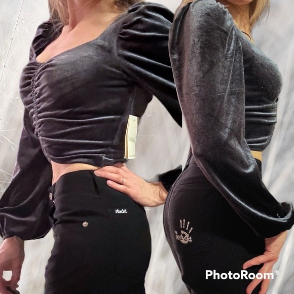 Meraki Puff Sleeve Velvet Crop Top size XS | Ruched Front Scoopneck NWT - Picture 3 of 7